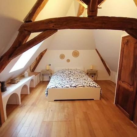 Gite Avec Vue Sur L'Indre Artannes-sur-Indre المظهر الخارجي الصورة